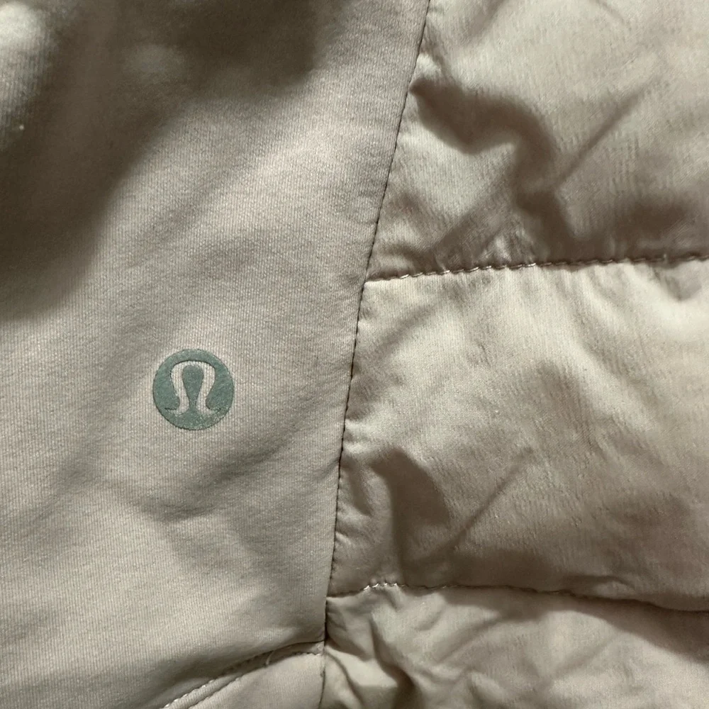 Lululemon light pink Down‎ Vest